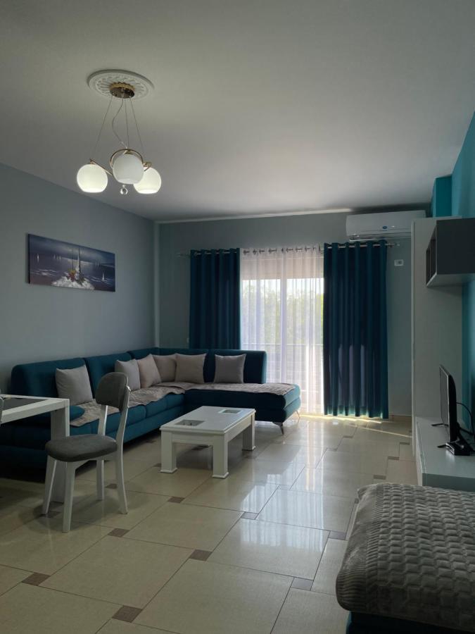 Amaris Apartments Durrës Esterno foto