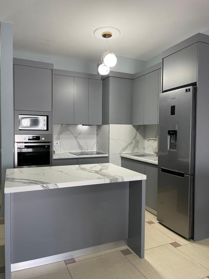 Amaris Apartments Durrës Esterno foto