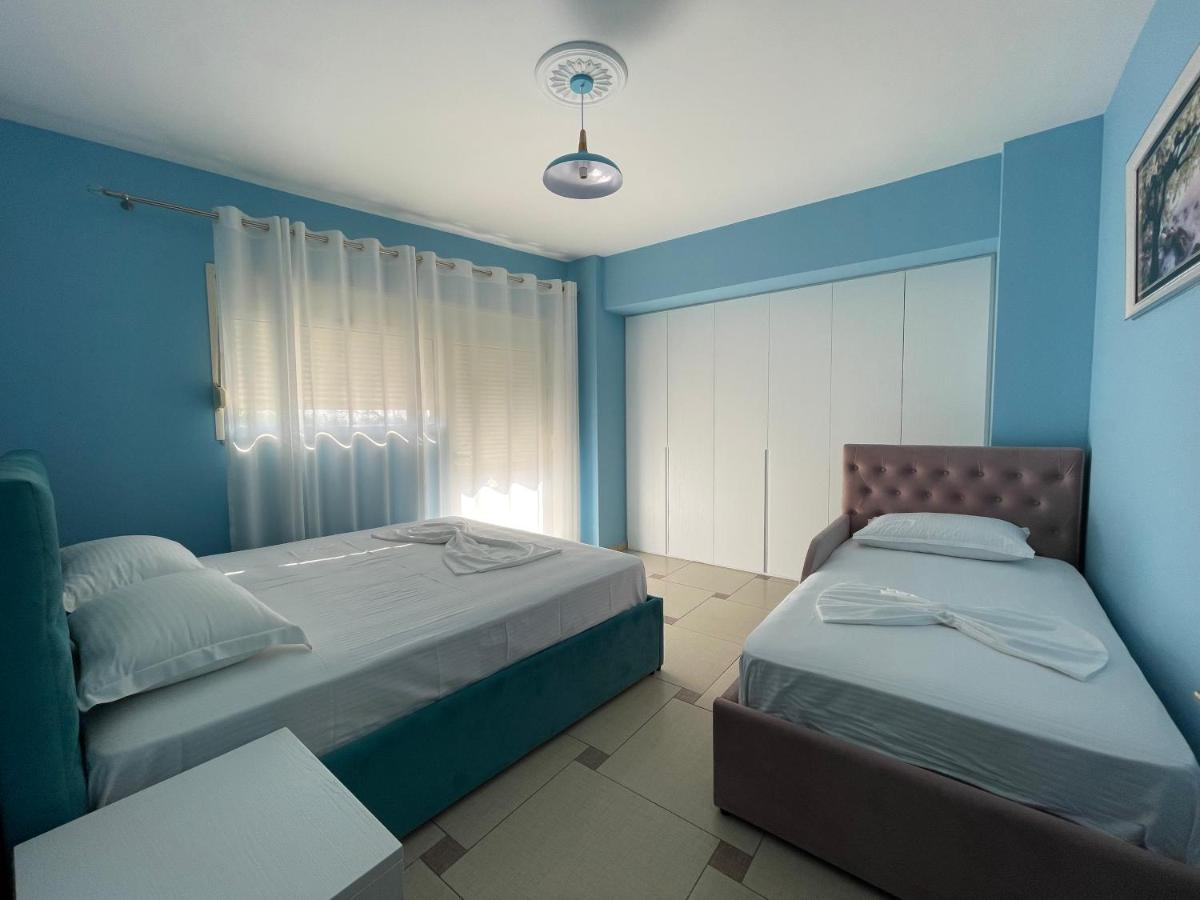Amaris Apartments Durrës Esterno foto