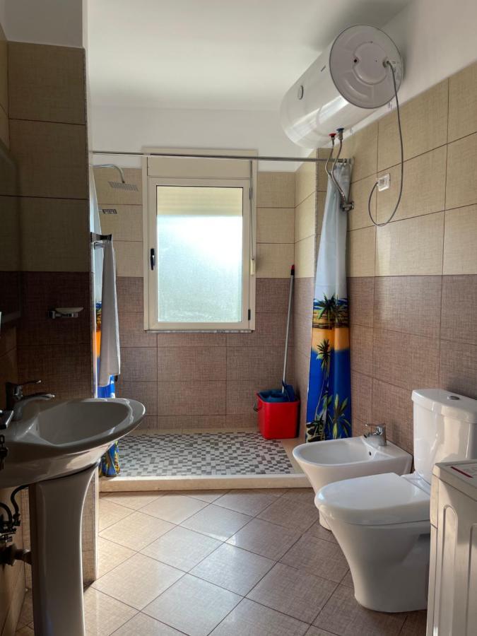 Amaris Apartments Durrës Esterno foto